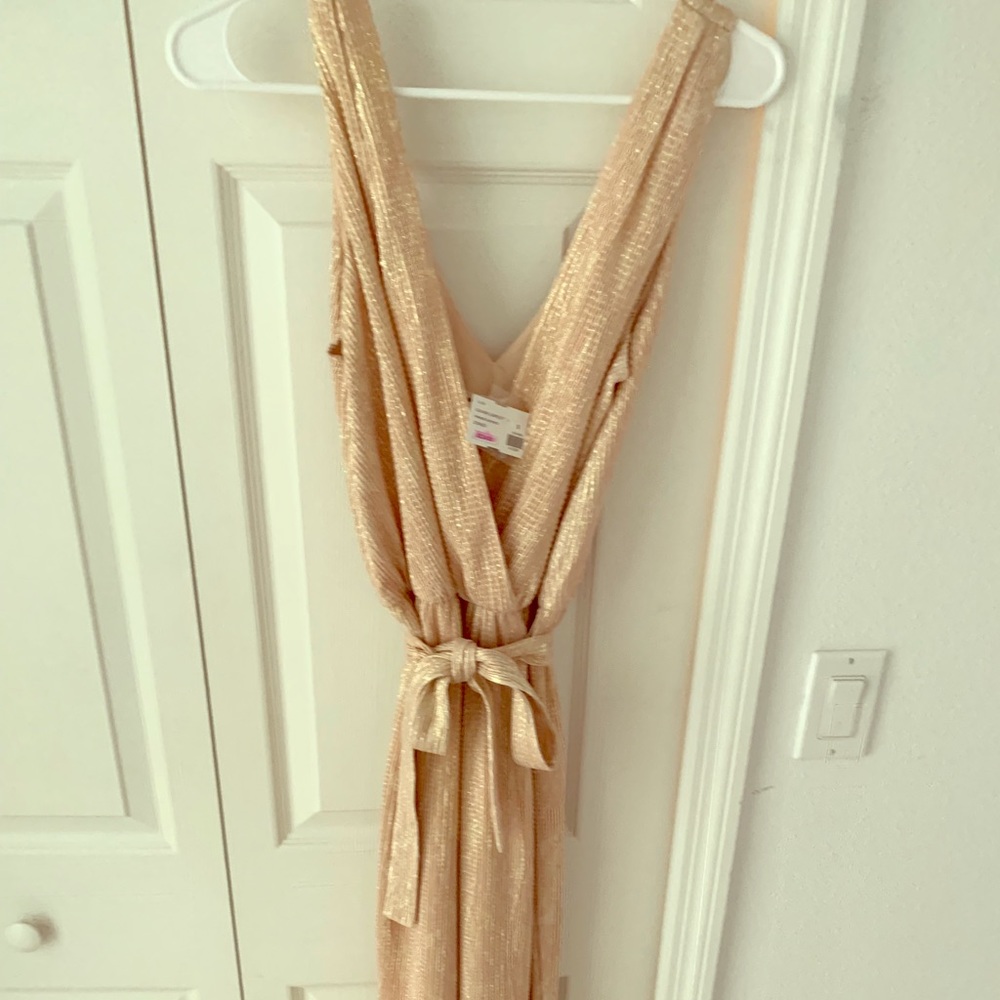 Women’s romper gorgeous never worn